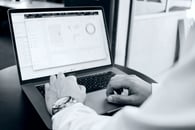 DSGVO Compliance Tools vs. manuelle Prozesse im Vergleich