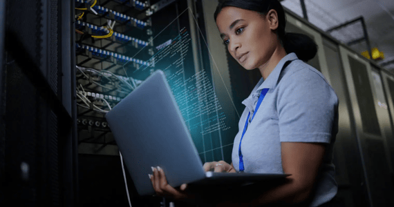 KI-gest&uuml;tzte Anonymisierung: So verbessert Technologie den Datenschutz in Mitarbeiterbefragungen