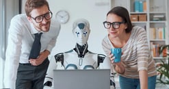 KI im Unternehmen: So implementieren Sie sie sicher und effektiv
