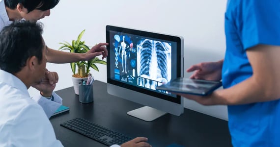 Cyberangriffe auf MedTech: 5 Strategien, wie Sie sich schützen können